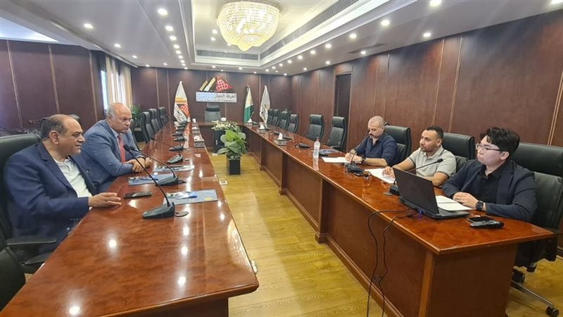 رئيس غرفة الجيزة يبحث مع مجموعة صناعية صينية خطط التوسع بالسوق المصرية