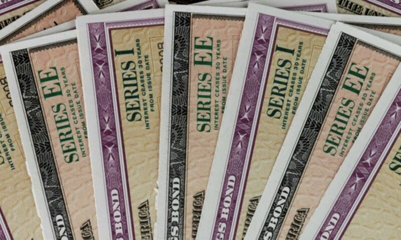 الخزانة الأميركية تضاعف إعادة شراء الديون لتهدئة سوق السندات