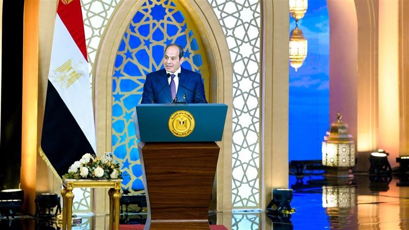 بعد طمأنة الرئيس للمصريين.. السيسي يقود بنجاح جهود الحفاظ على الأمن القومي.. مواجهة أزمات غزة والسودان وليبيا والصومال والبحر الأحمر وسد النهضة.. والحربان الإيرانية والأوكرانية “بالقائمة”