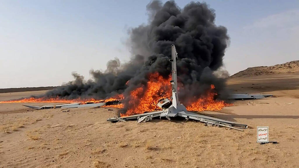 الحوثيون يستهدفون السعودية ويلحقون أضرارا بالرادار الرئيسي التابع لمطار نجران