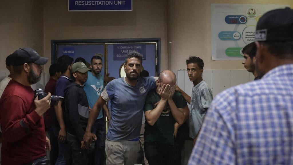 غارات إسرائيلية على غزة تقتل مسؤولاً كبيرا في الشرطة