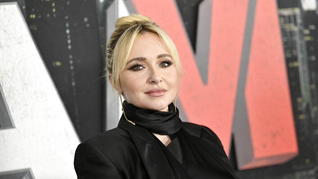 الممثلة الأمريكية هايدن بانتير نجمة مسلسلي “هيروز” و”ناشفيل” ترحل عن عمر 36 عاما