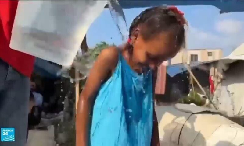 موجة حر شديدة وانقطاع الكهرباء يضعان سكان غزة في ظروف قاسية في ظل واقع فرضته الحرب