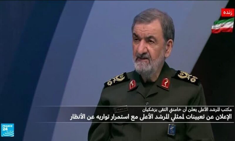 تغييرات لافتة في دائرة المرشد الإيراني مجتبى خامنئي مع استمرار تواريه عن الأنظار