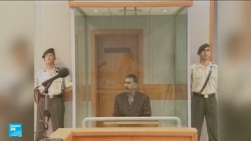 البرلمان التركي يقر قانونا تاريخيا لإعادة دمج مقاتلي حزب العمال الكردستاني