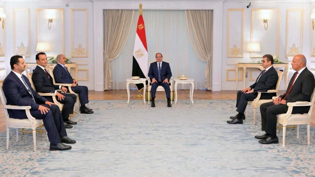 السيسي يستقبل حفتر ويؤكد ضرورة “الحفاظ على وحدة ليبيا وتوحيد مؤسساتها”