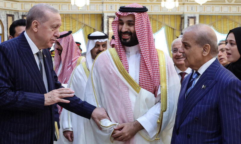تركيا تستضيف الإثنين أول اجتماع لـ”تحالف مكة” بين أنقرة والرياض وإسلام آباد