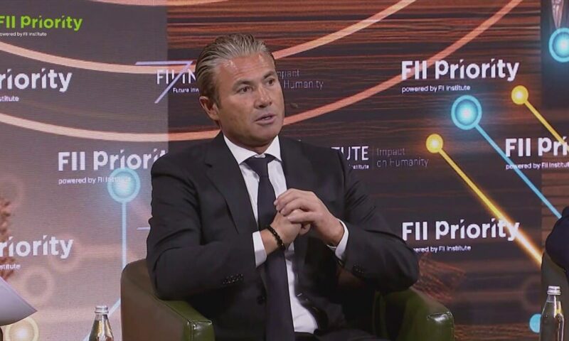 هيوماين تكشف عن أول حاسوب ذكاء اصطناعي سعودي