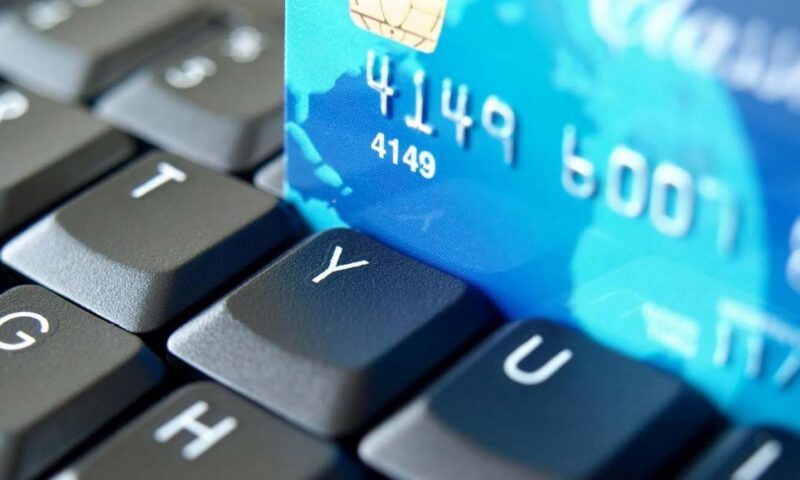 3.89 مليار دولار إنفاق المستهلكين الأسبوعي بالسعودية عبر نقاط البيع