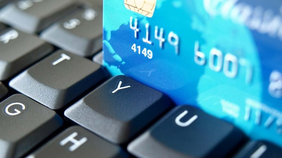 3.89 مليار دولار إنفاق المستهلكين الأسبوعي بالسعودية عبر نقاط البيع
