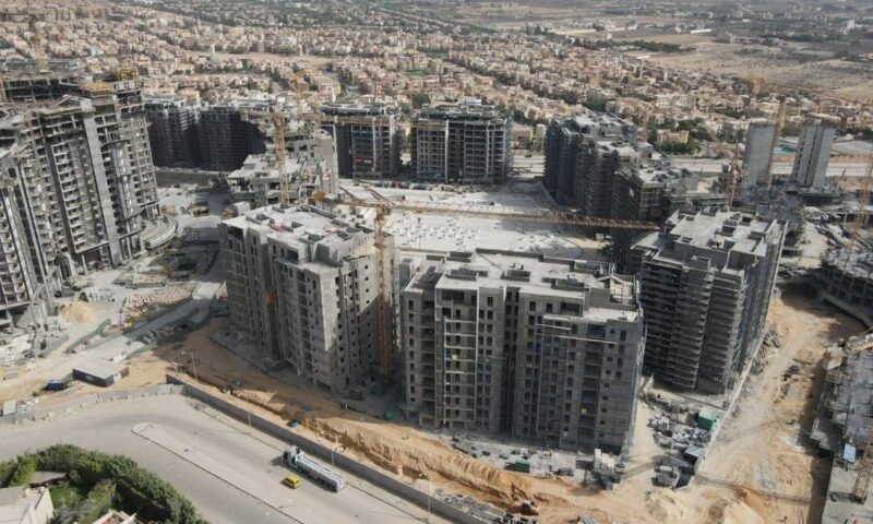 الحكومة المصرية تثبت الفائدة على أقساط الأراضي للمطورين العقاريين والمشروعات الاستثمارية