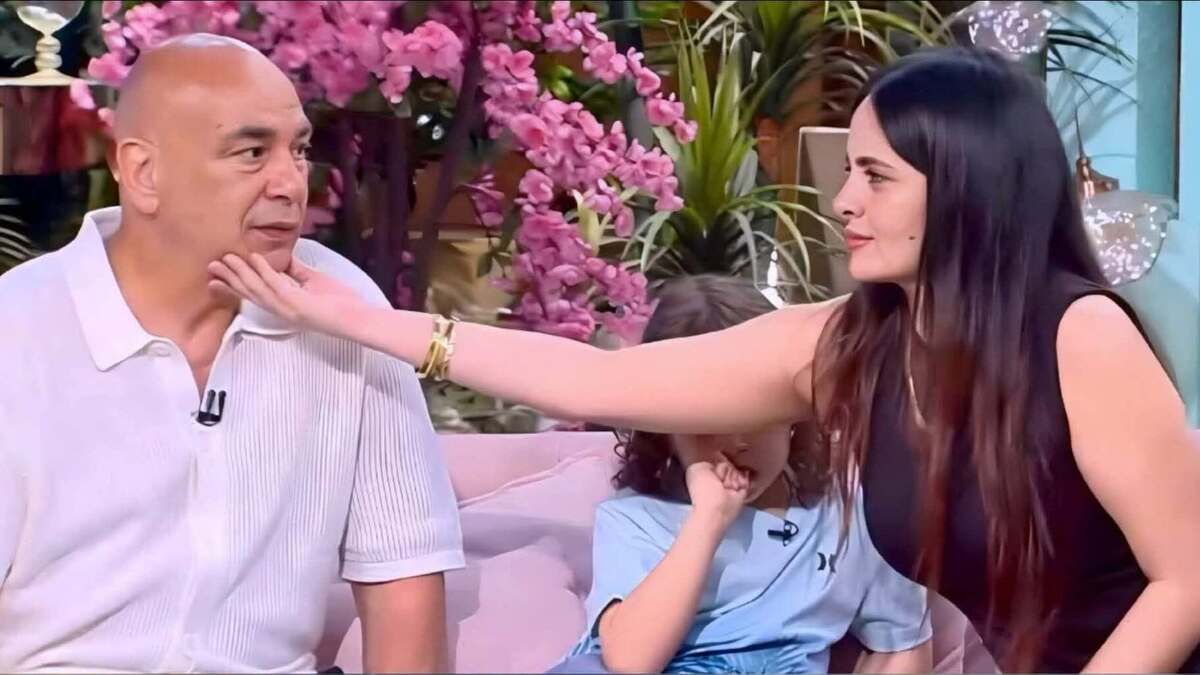 مشاجرة بين زوجتي حسام حسن في الساحل الشمالي.. وبلاغ ينتهي بالتنازل