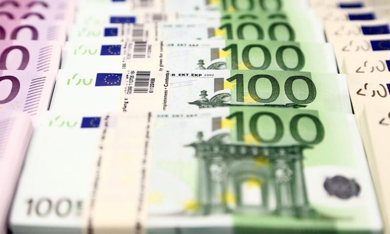 محكمة ألمانية تقضي بتعويض مديرة في “دايملر تراك” بـ 210 ألف يورو