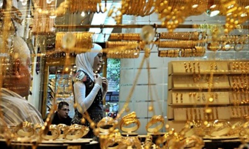 سعر الذهب في مصر يسجل خسارة جديدة رغم الارتفاع العالمي