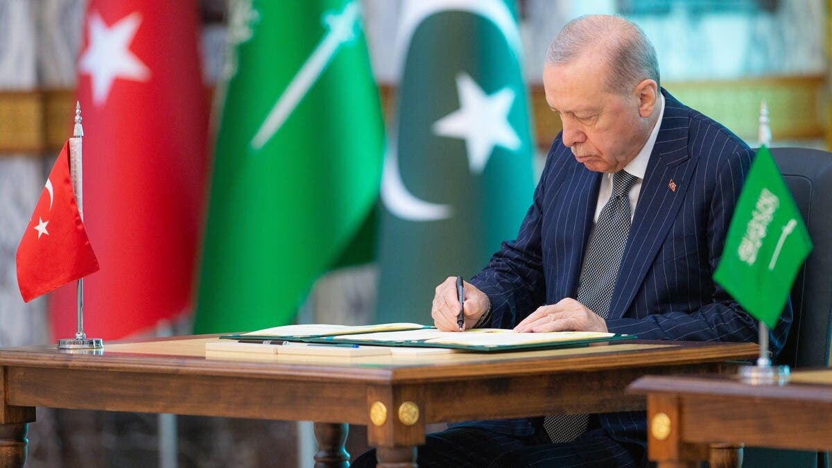 تركيا: اتفاقية الدفاع مع السعودية وباكستان لا تتعارض مع التزامات الناتو  