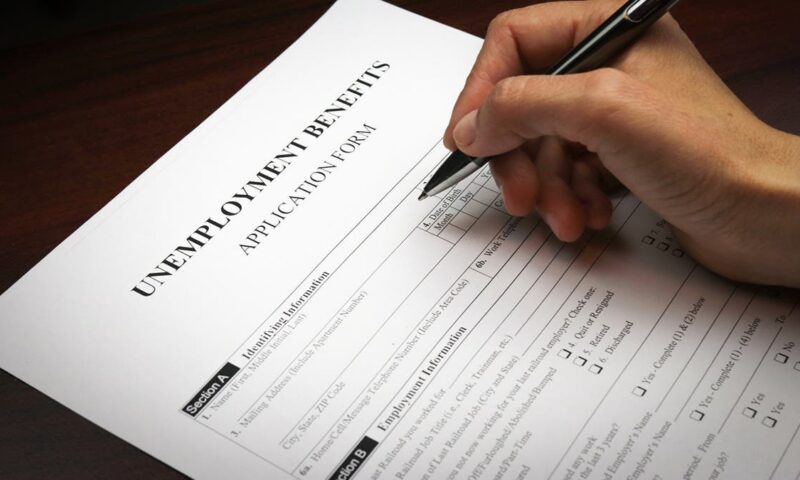 ارتفاع طلبات إعانة البطالة في أميركا إلى 199 ألفاً الأسبوع الماضي