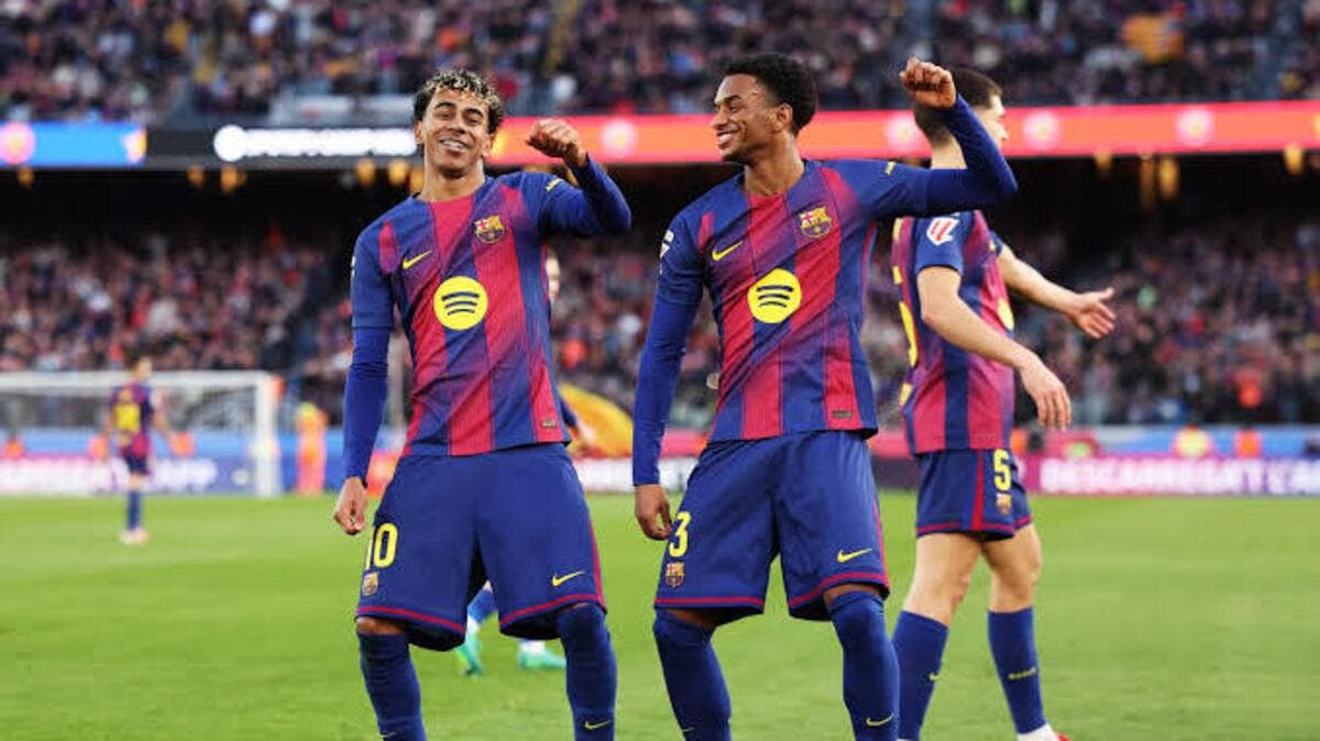 فليك في تبرير غريب لغضب يامال: يعاني من “الصداع”