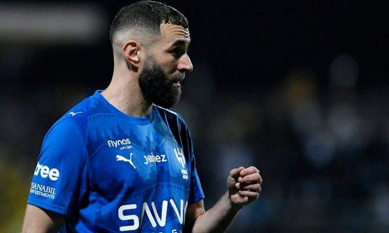 “آس”: بنزيمة يترك الهلال.. والعودة إلى الاتحاد خيار مطروح