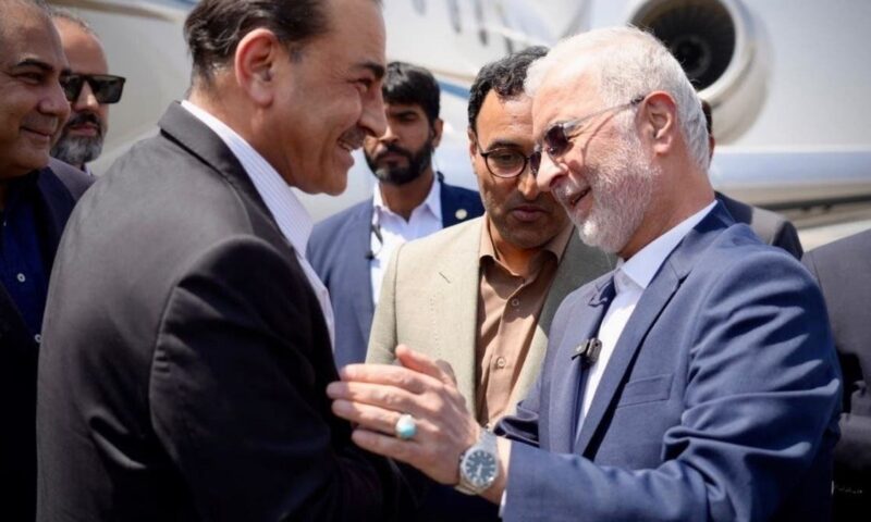 منير في طهران.. باكستان تتحرك لإنقاذ تفاهمات إيران وأميركا