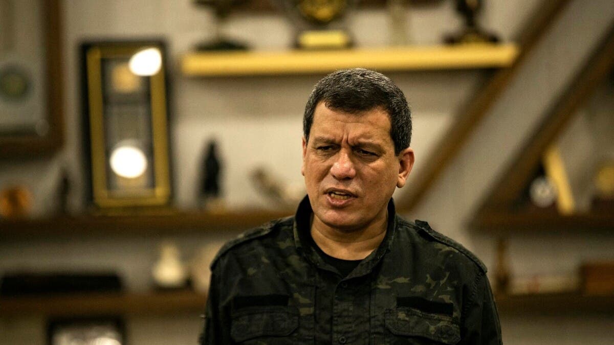 قائد قسد يستعد لإطلاق حزب جديد في سوريا.. “بلا صبغة قومية”