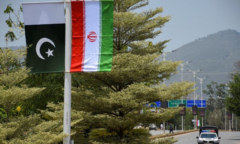 باكستان: نجري اتصالات غير معلنة بين أميركا وإيران