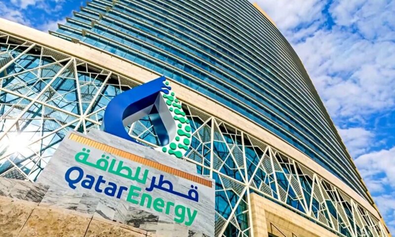 “قطر للطاقة” تطرح عطاء لبيع النفط الخام خارج مضيق هرمز