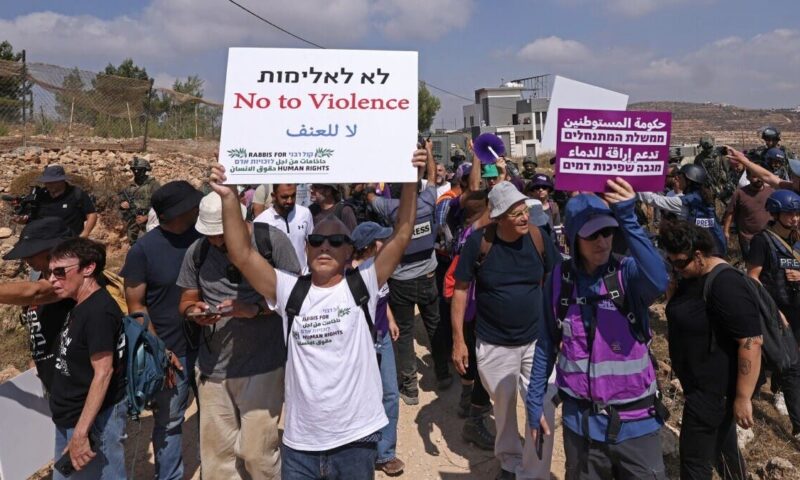 واشنطن تضغط على نتنياهو لإدانة حصار المستوطنين في قصرة