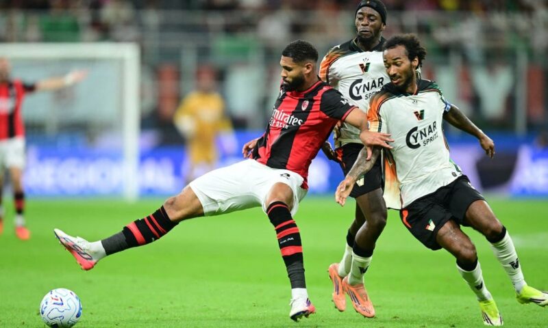 ميلان يهزم الصاعد فينزيا بهدفين