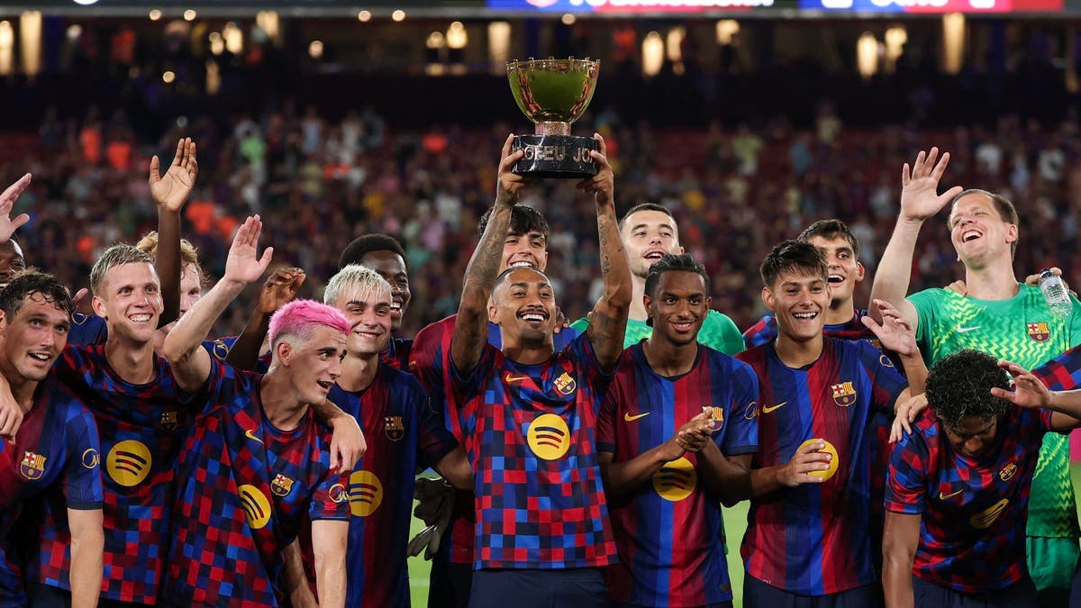 برشلونة يهزم الأهلي المصري ويتوج بكأس غامبر