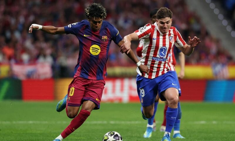 أتلتيكو: برشلونة بلا أخلاق وغير محترم.. ولن نمنحه ألفاريز