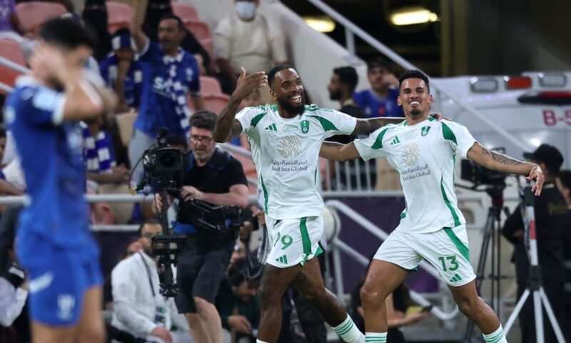 توني يتطلع لفض شراكة الهلال مع أكسفورد وبرادفورد