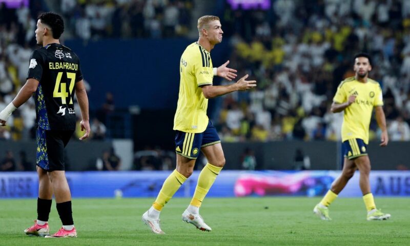 رونالدو يواصل تحطيم الأرقام ويصبح هداف النصر التاريخي في “المحترفين”