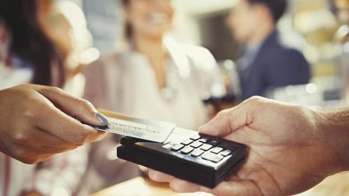 “تعظيم المال”.. توجه جديد على مواقع التواصل يعد الشباب بالاستقلال المالي