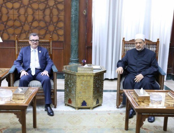 الإمام الأكبر يبحث مع وزير التخطيط تلبية احتياجات الأزهر ودعم البنى التحتية لقطاعاته