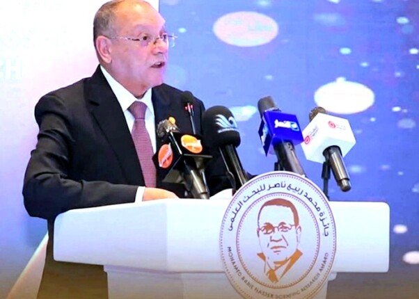 مد فترة التقدم لجائزة الدكتور محمد ربيع ناصر للبحث العلمي 2026.. الشروط وموعد النهاية