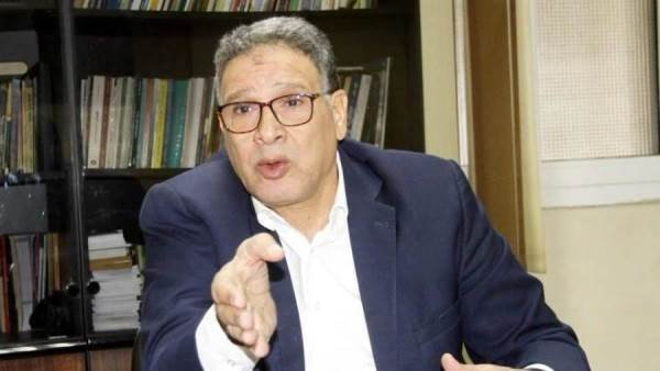مصطفى بكري يعزي النائب عصام العمدة في وفاة شقيقه