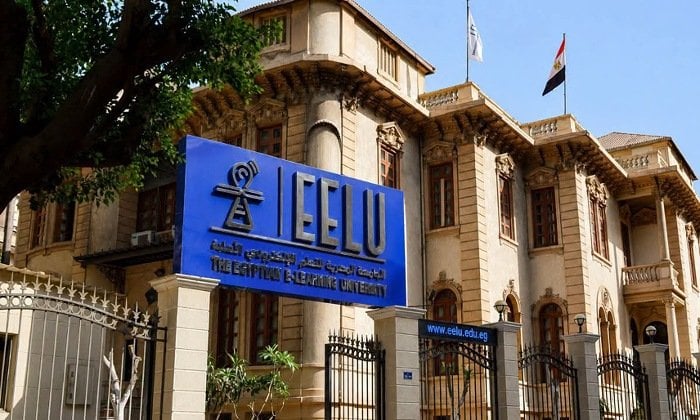 الجامعة المصرية للتعلم الإلكتروني الأهلية تشارك في معرض «أخبار اليوم للتعليم العالي»
