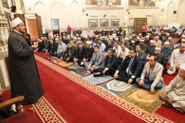 محافظ المنوفية يشهد احتفالية الأوقاف بذكرى المولد النبوي بمسجد الرؤوف الرحيم بشبين الكوم