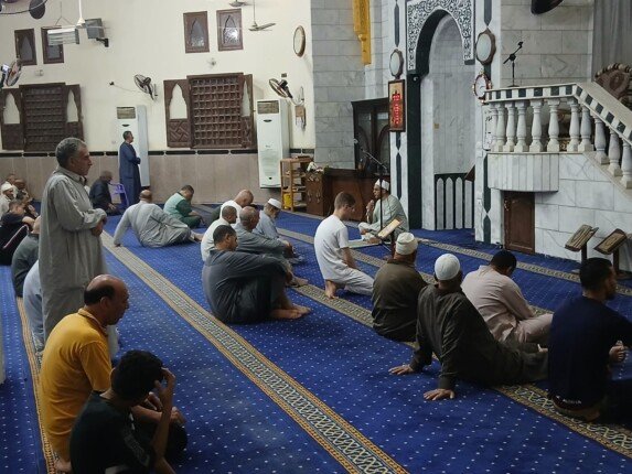 لقاءات دعوية وتتثقيفية في 3588 مسجدا.. «الأوقاف» تواصل فعاليات برنامج «المساجد المحورية»