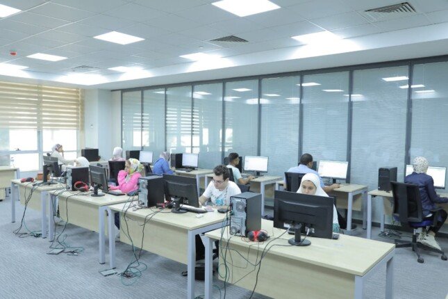 الالتزام بالتوزيع الجغرافي.. «التعليم العالي» توجه نصائح للطلاب قبل التسجيل بتنسيق الجامعات المرحلة الأولى