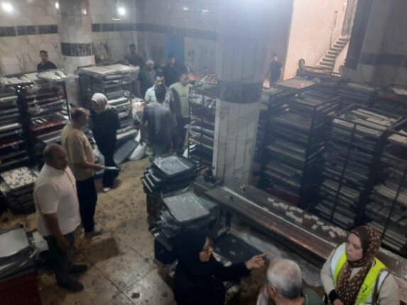 ضبط نصف طن حلوى مجهولة المصدر في حملة رقابية بالقناطر الخيرية