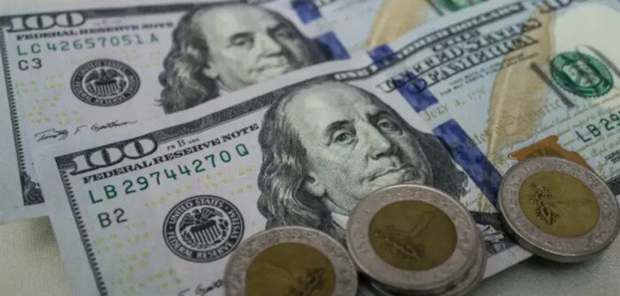 سعر الدولار اليوم مقابل الجنيه المصري في البنوك.. الأخضر بكام الآن؟
