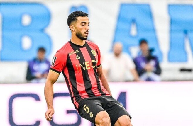 محمد عبد المنعم يظهر في قائمة نيس لمباراة لوريان في الدوري الفرنسي