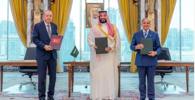 الرئاسة التركية: اتفاقية مكة لا تستهدف أي دولة بل ستسهم في تعزيز الردع الجماعي