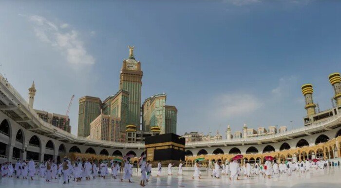 «اقتصادي – 5 نجوم».. قامة أسعار برامج العمرة 2026