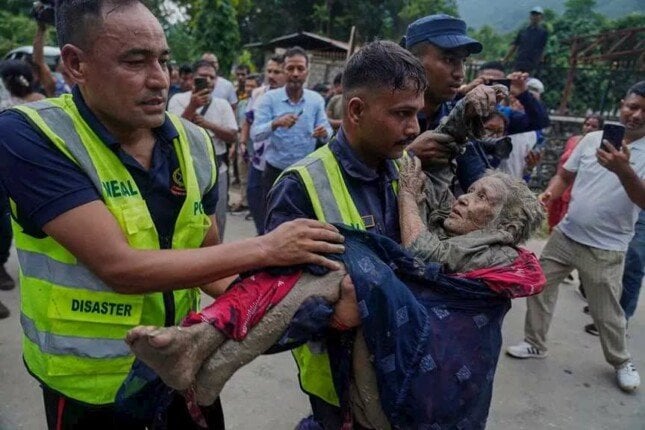 فيضانات التبت تحصد أرواح 273 شخصًا وتخلف أكثر من 1300 مفقود