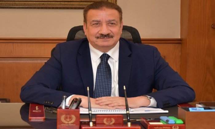 ​من الشرق للعرب والمناخ والضواحي.. تفاصيل توزيع آلاف كشافات الإنارة الجديدة بشوارع بورسعيد