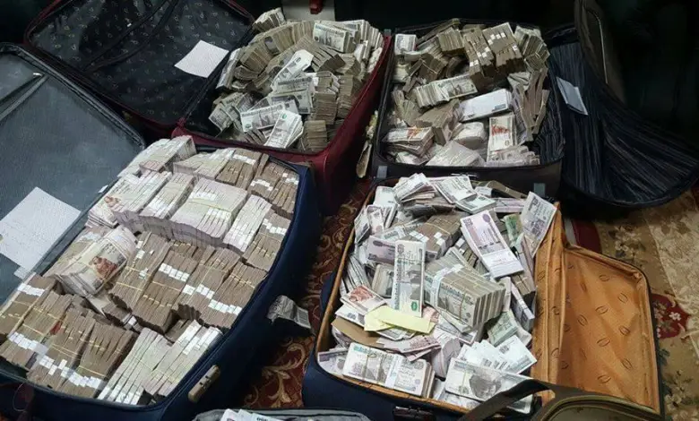 ضبط 3 متهمين بغسل 50 مليون جنيه حصيلة النشاط في الهجرة الغير شرعية