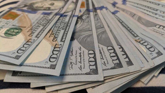 الودائع بالعملات الأجنبية ترتفع بالبنوك إلى 66.23 مليار دولار