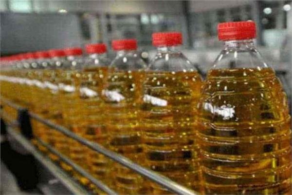 قبل توزيعها على المواطنين.. ضبط 60 طن زيت طعام مجهول المصدر بالمنوفية